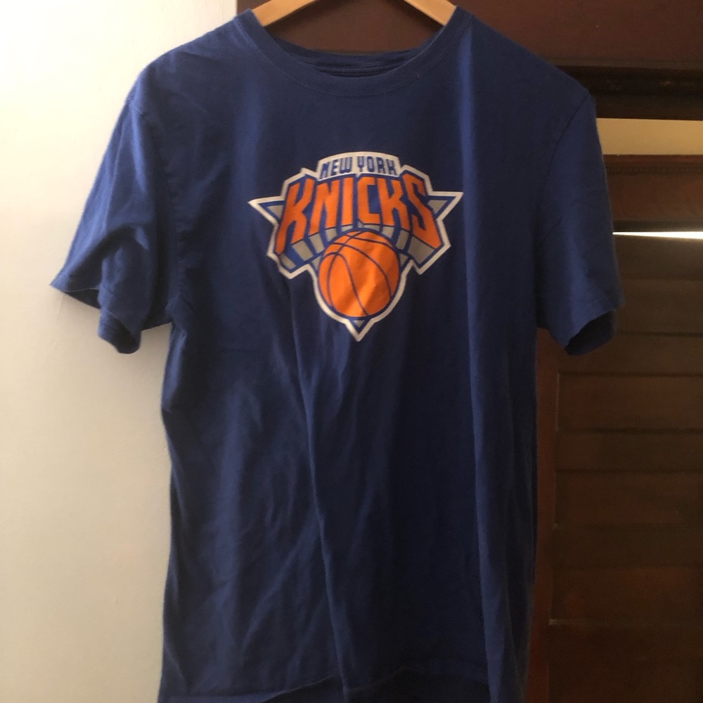 New York Knicks Blue Graphic Tee